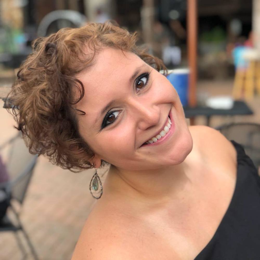 Meet your Posher, Tova